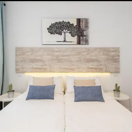 Apartament Mariocole *